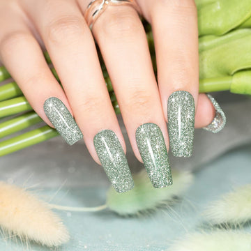 Flash Sale Mint Meadow – Reflective Glitter Gel Nail Polish 7.5ml #47 - Limited Time 57% OFF